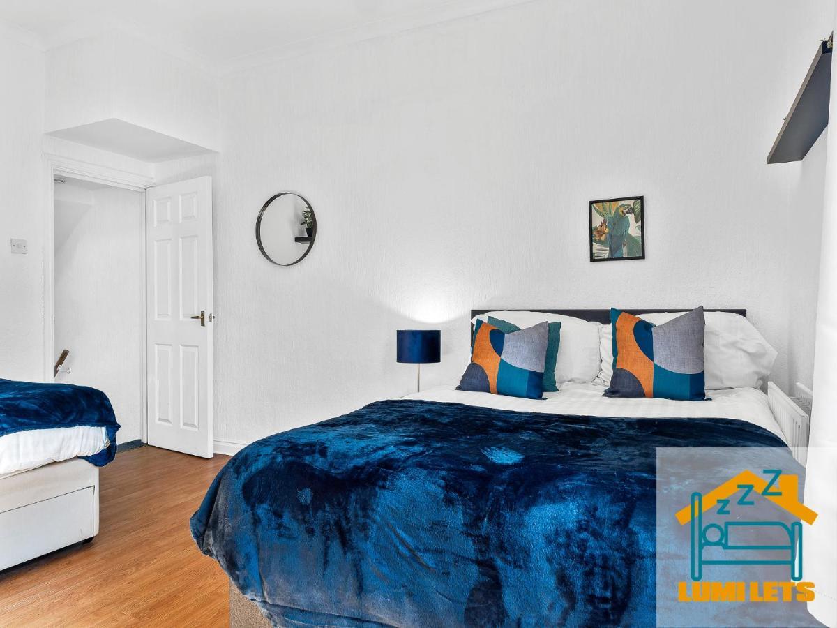 2Br Home In Barrow-In-Furness Sleeps 8 Close To Bae Systems, Hospital, Lakes المظهر الخارجي الصورة